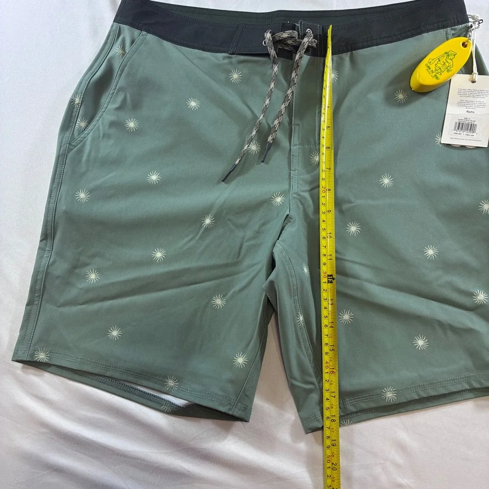 Katin Shine Hybrid Trunk Sage Green Sun Print Board Shorts Mens 32